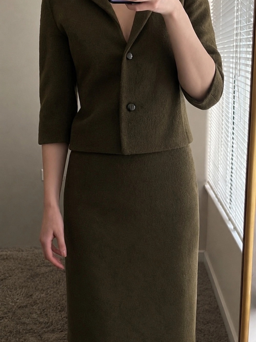 Jil Sander Olive Wool Cropped Blazer and Pencil Skirt Set - Picture 2 of 9